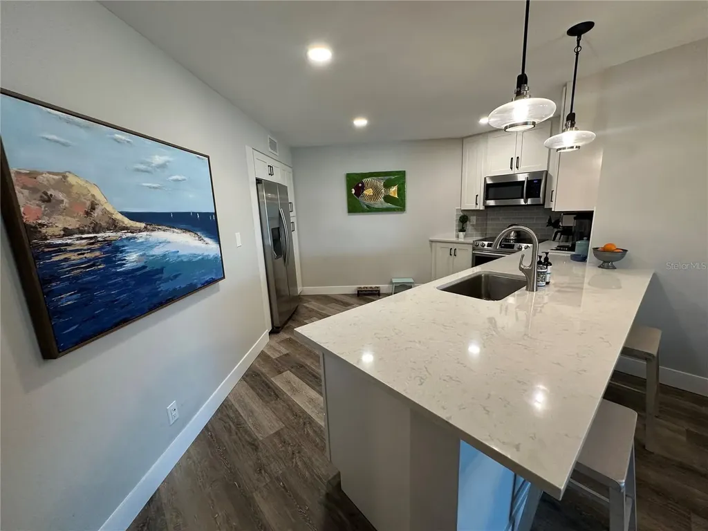 6100 Bahia Del Mar Circle St Petersburg FL 33715