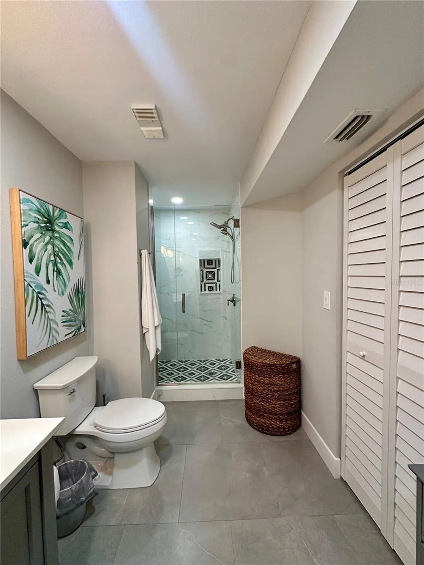 6100 Bahia Del Mar Circle St Petersburg FL 33715