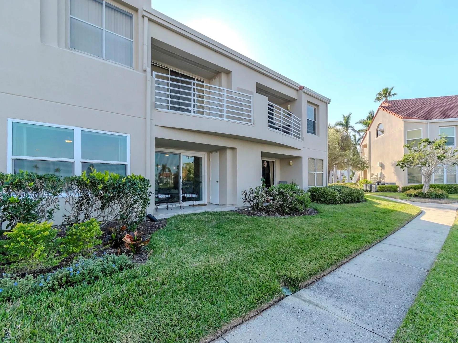 6100 Bahia Del Mar Circle St Petersburg FL 33715