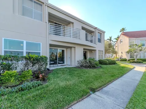 6100 Bahia Del Mar Circle St Petersburg FL 33715