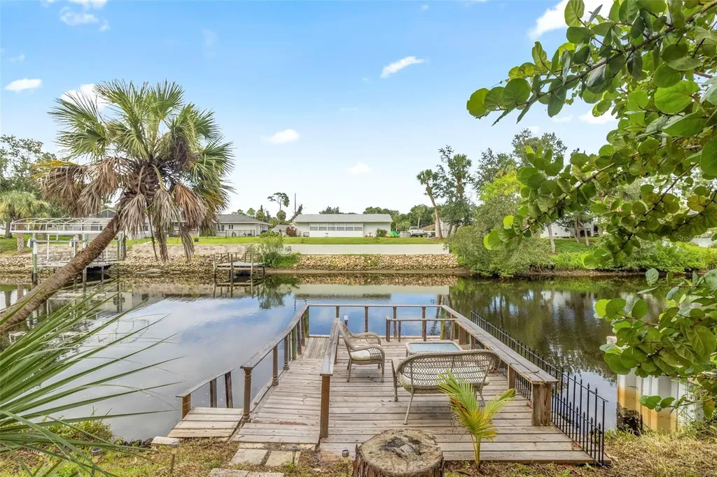 2586 Auburn Boulevard Port Charlotte FL 33948