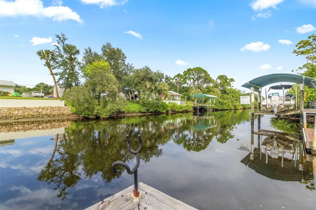 2586 Auburn Boulevard Port Charlotte FL 33948