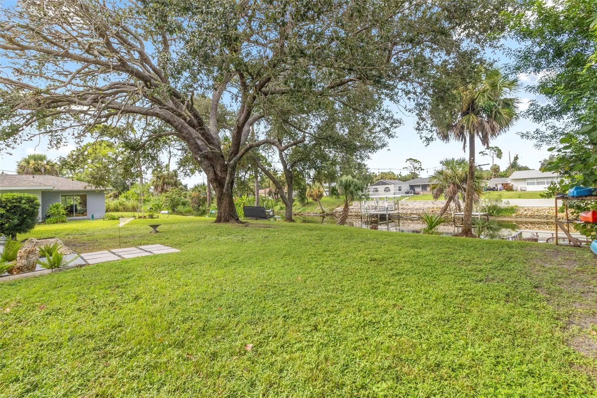 2586 Auburn Boulevard Port Charlotte FL 33948