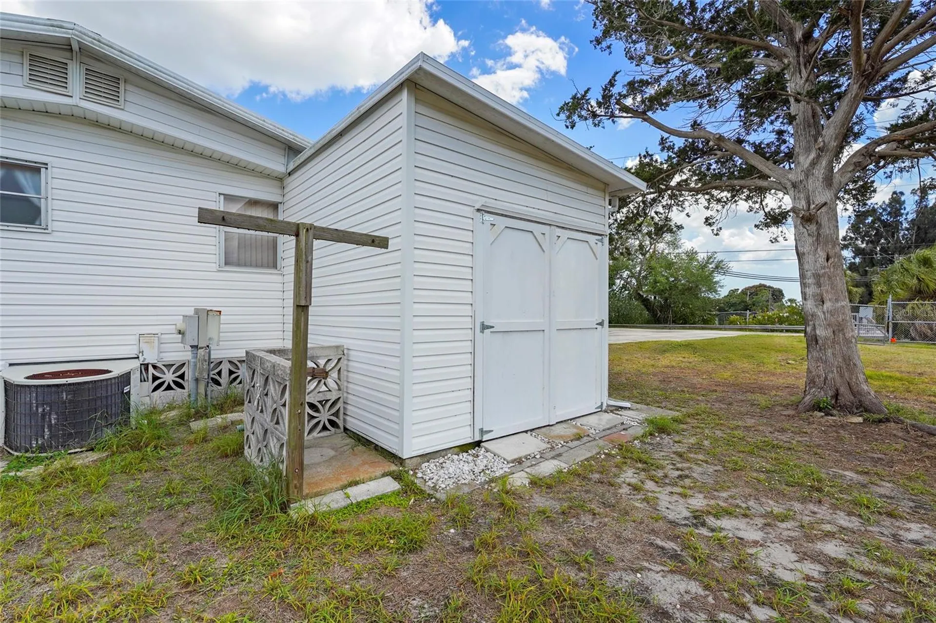 6624 Marina Drive Bradenton FL 34207