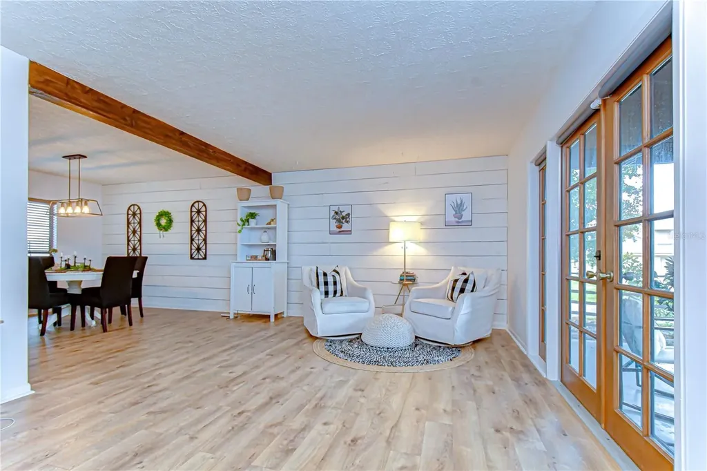 819 Bluegrass Lane Brandon FL 33510
