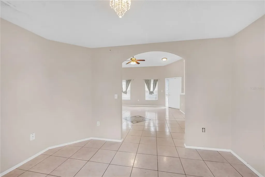 385 Briar Bay Circle Orlando FL 32825