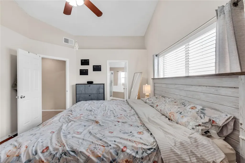 385 Briar Bay Circle Orlando FL 32825