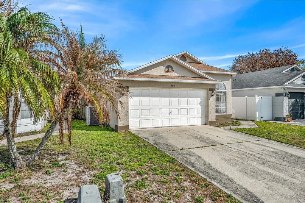 385 Briar Bay Circle Orlando FL 32825