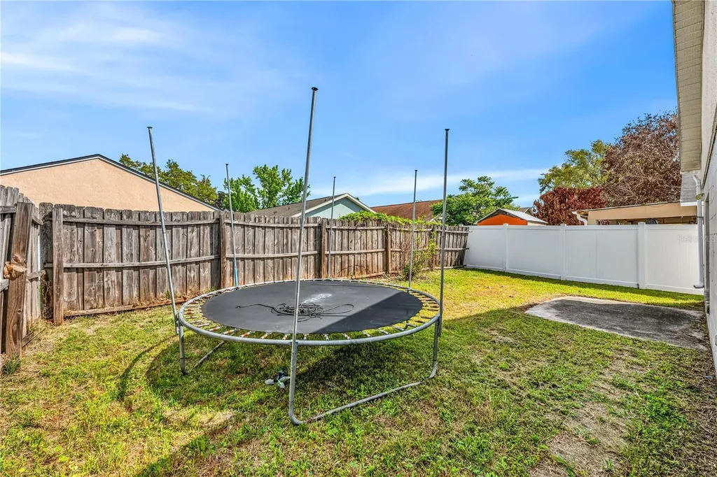 385 Briar Bay Circle Orlando FL 32825