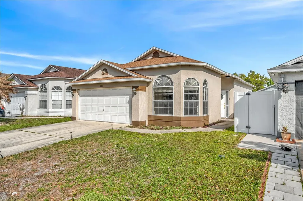 385 Briar Bay Circle Orlando FL 32825
