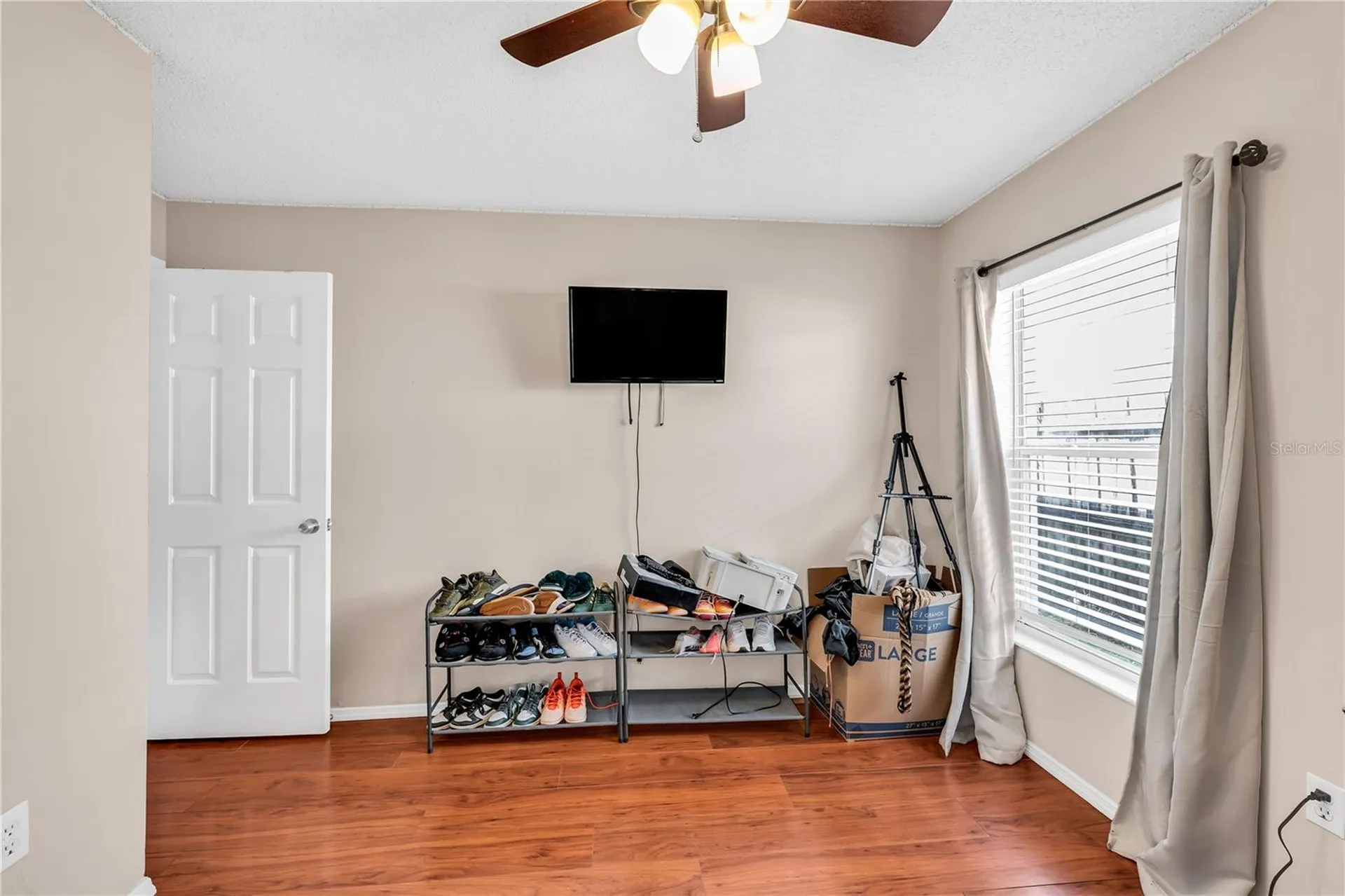 385 Briar Bay Circle Orlando FL 32825