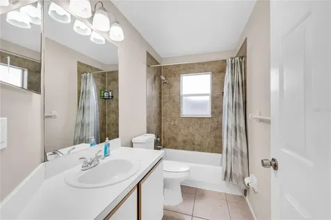 385 Briar Bay Circle Orlando FL 32825