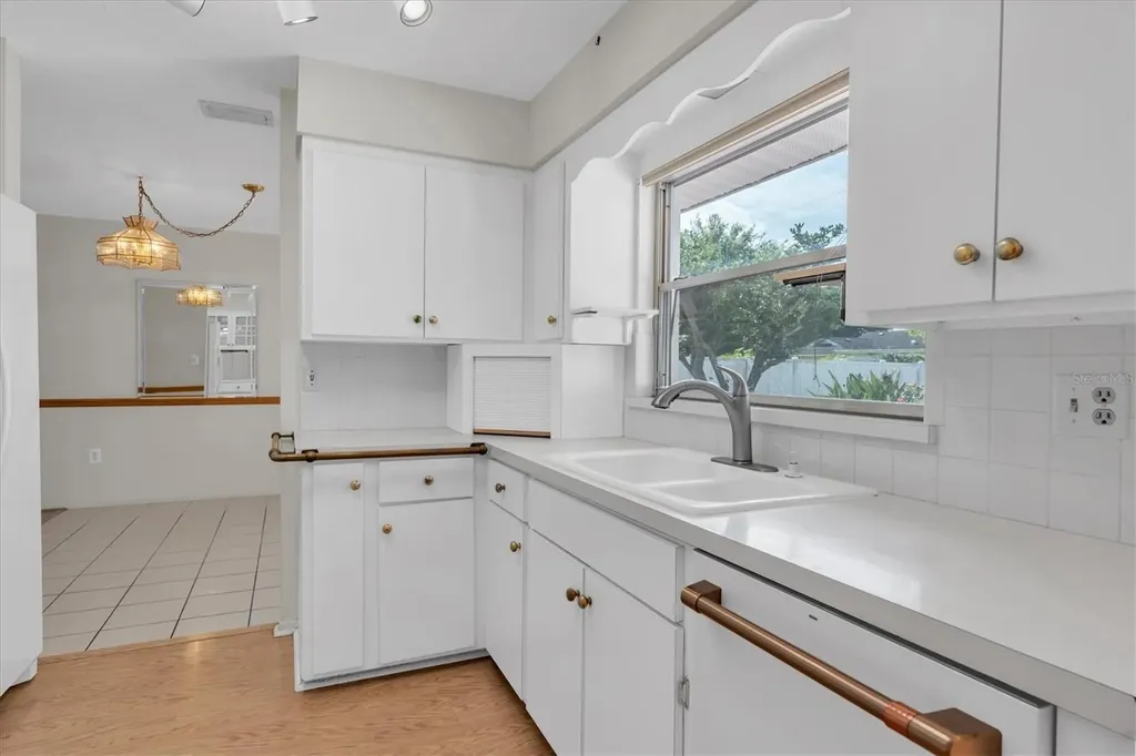 5511 10th Avenue Drive W Bradenton FL 34209