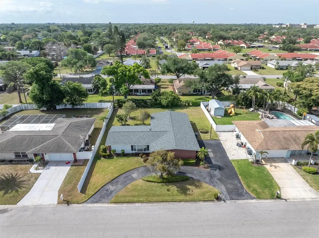 5511 10th Avenue Drive W Bradenton FL 34209