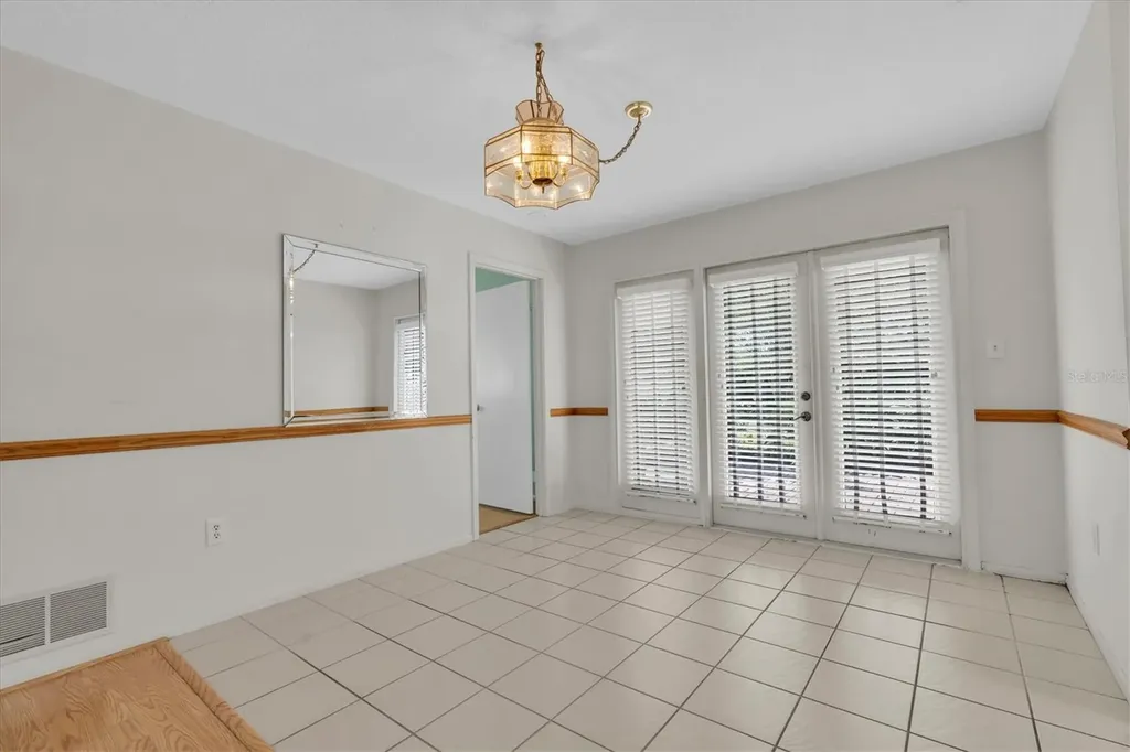 5511 10th Avenue Drive W Bradenton FL 34209
