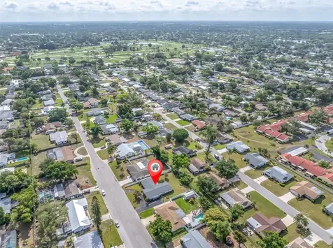5511 10th Avenue Drive W Bradenton FL 34209