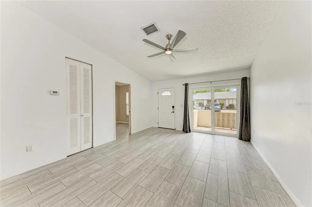 4110 39th Avenue W Bradenton FL 34205