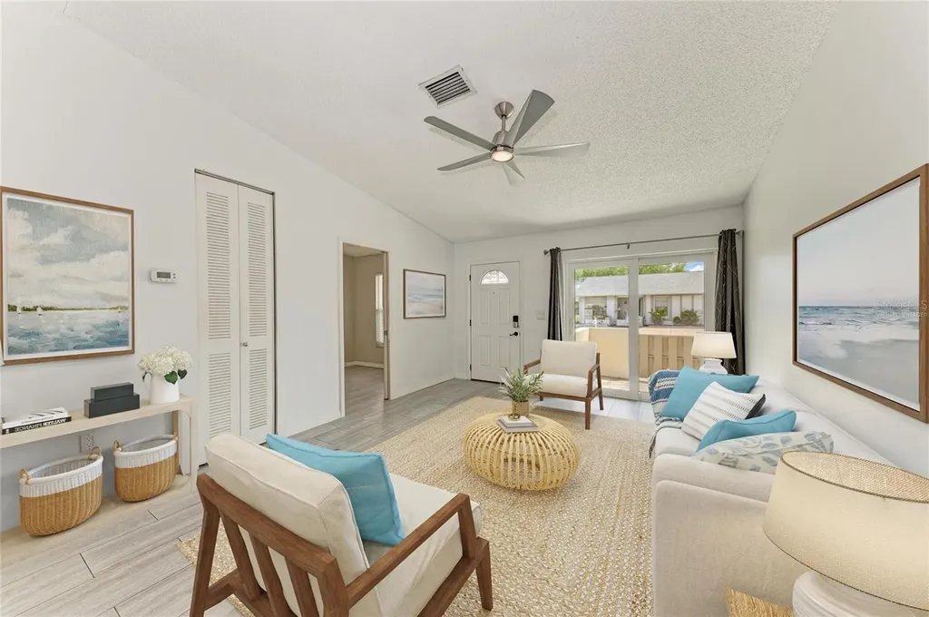 4110 39th Avenue W Bradenton FL 34205