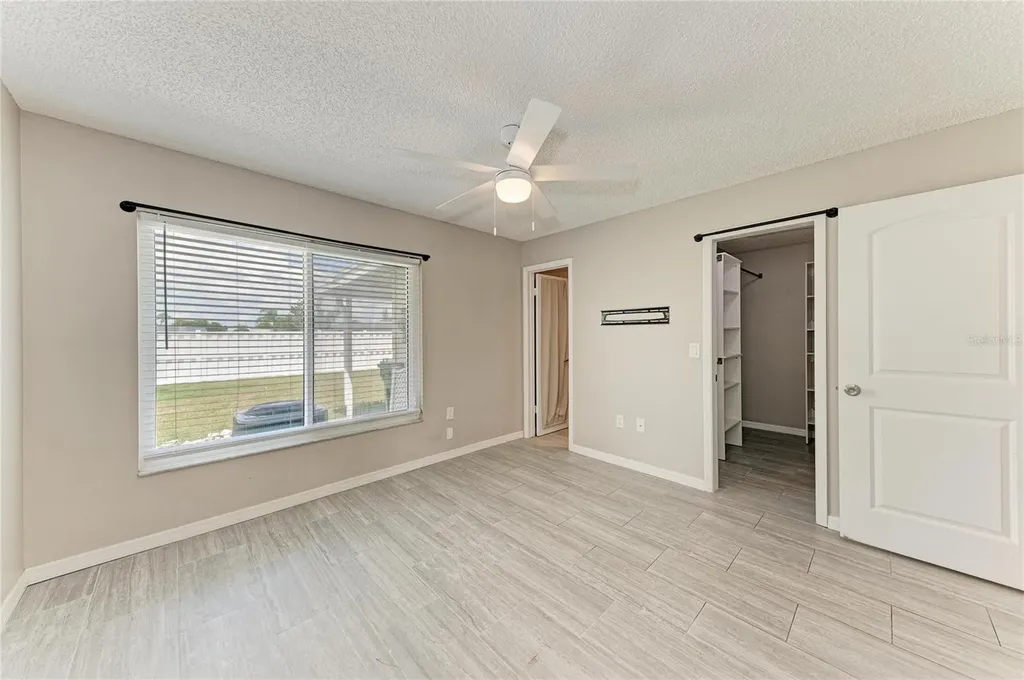 4110 39th Avenue W Bradenton FL 34205