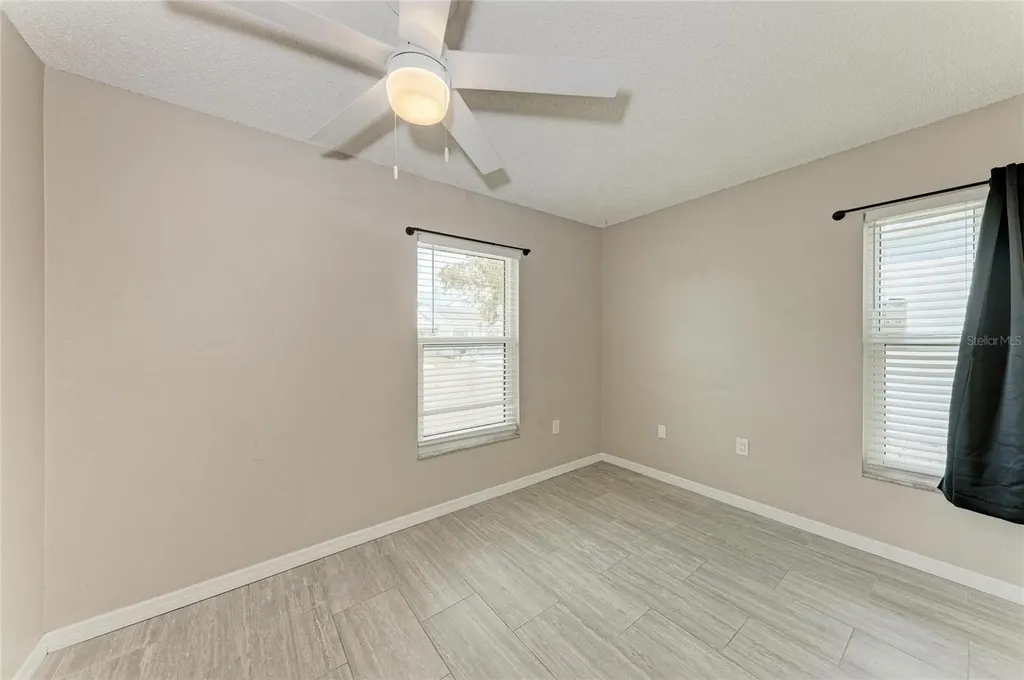 4110 39th Avenue W Bradenton FL 34205