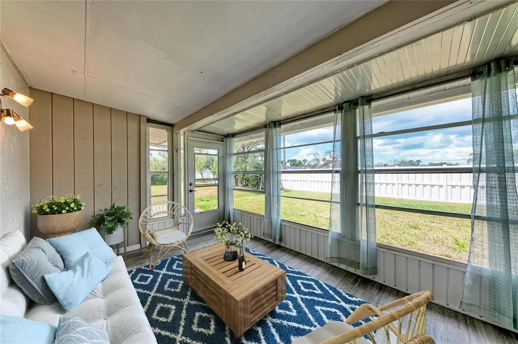 4110 39th Avenue W Bradenton FL 34205
