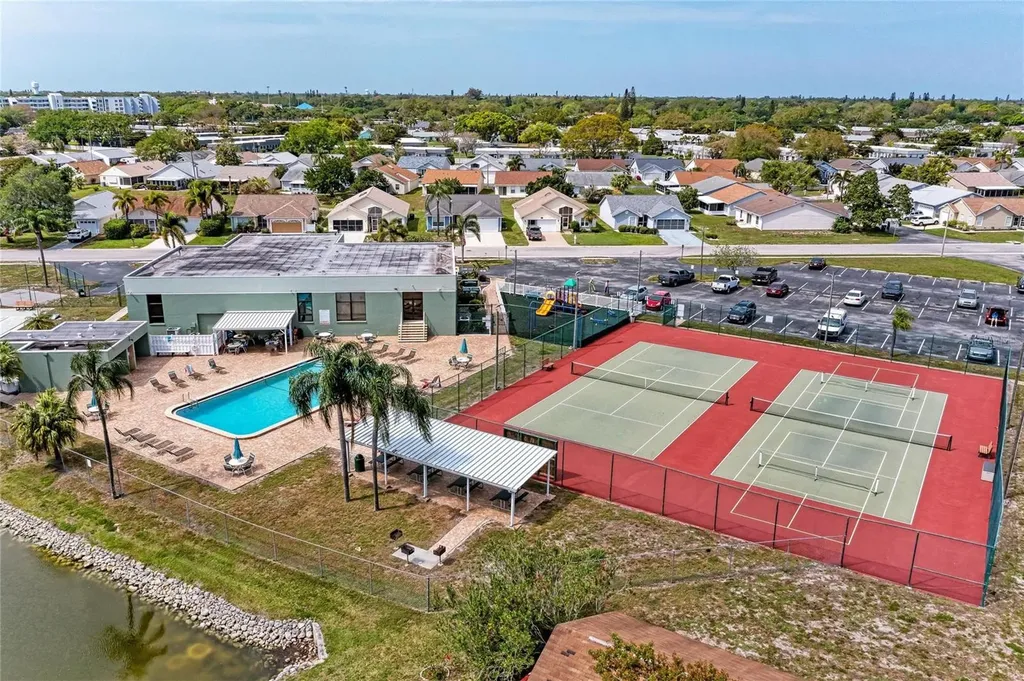 4110 39th Avenue W Bradenton FL 34205