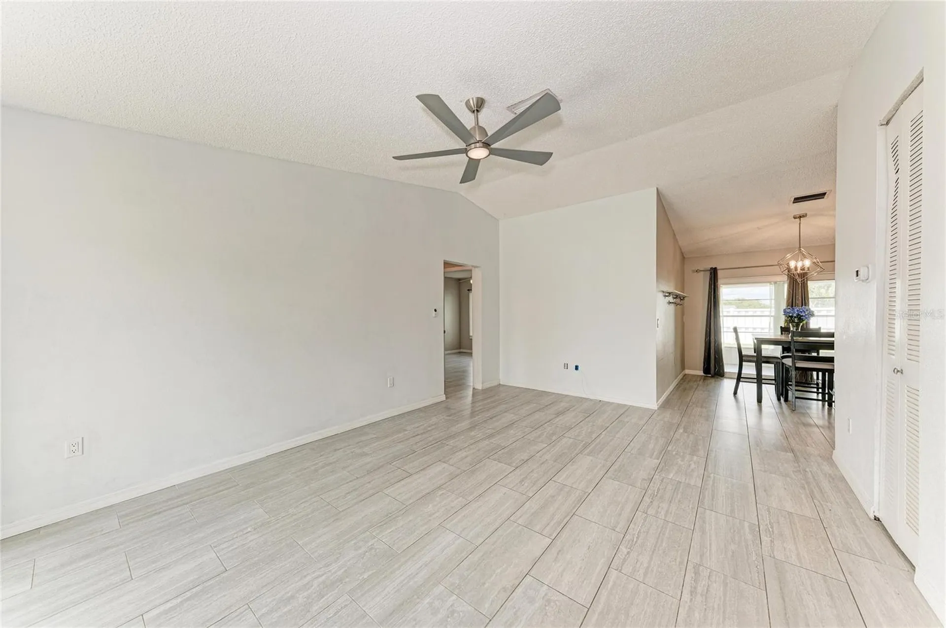 4110 39th Avenue W Bradenton FL 34205