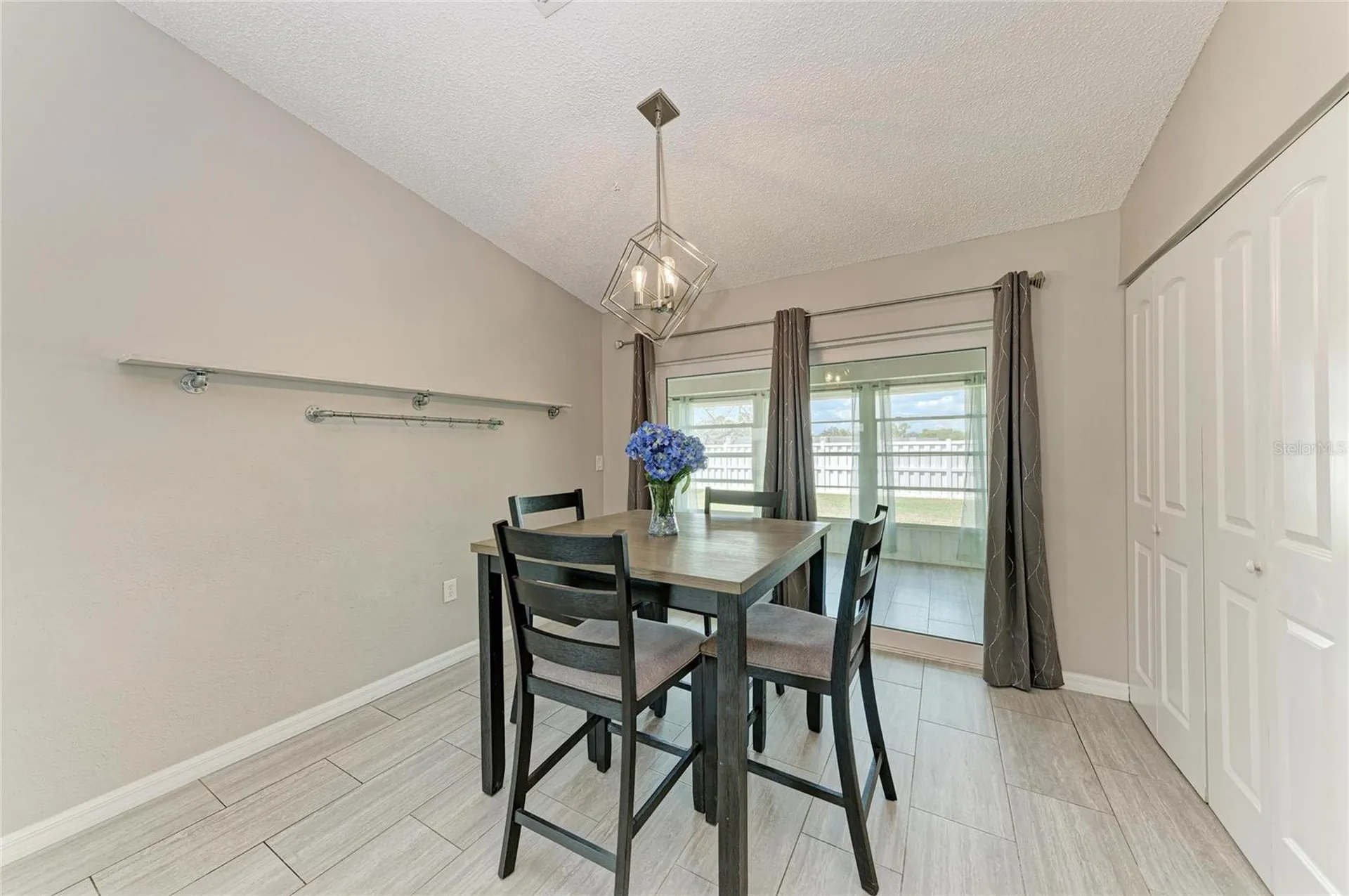 4110 39th Avenue W Bradenton FL 34205