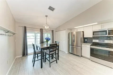 4110 39th Avenue W Bradenton FL 34205