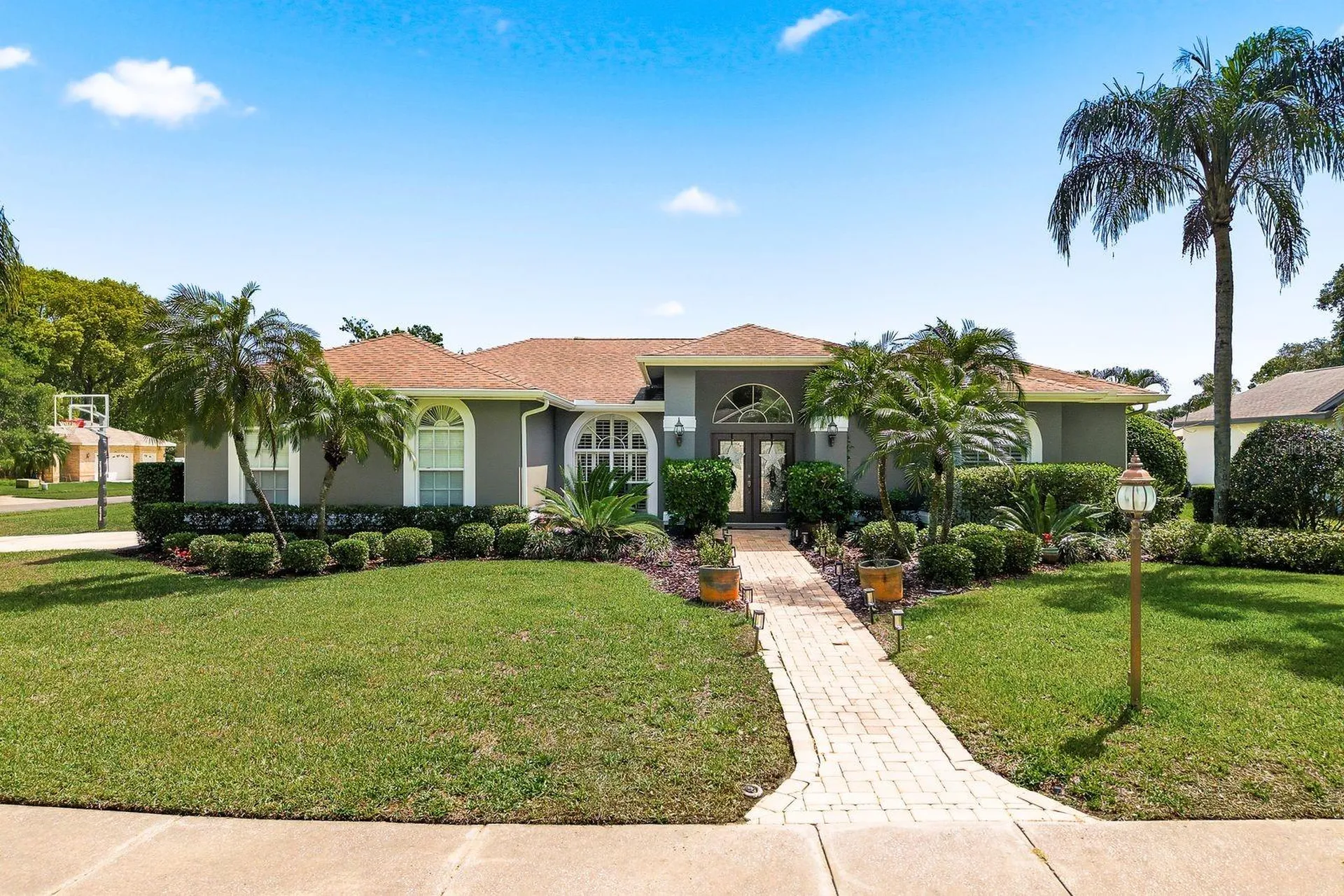 2016 Swan Lane Palm Harbor FL 34683