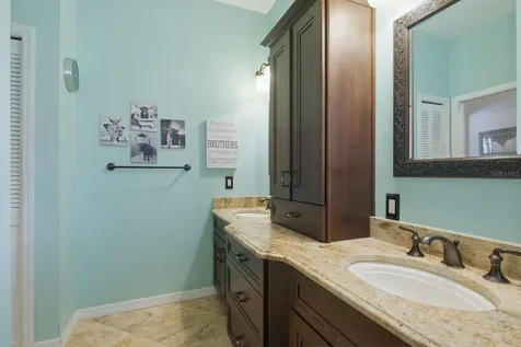 2016 Swan Lane Palm Harbor FL 34683