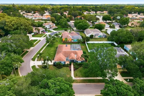 2016 Swan Lane Palm Harbor FL 34683