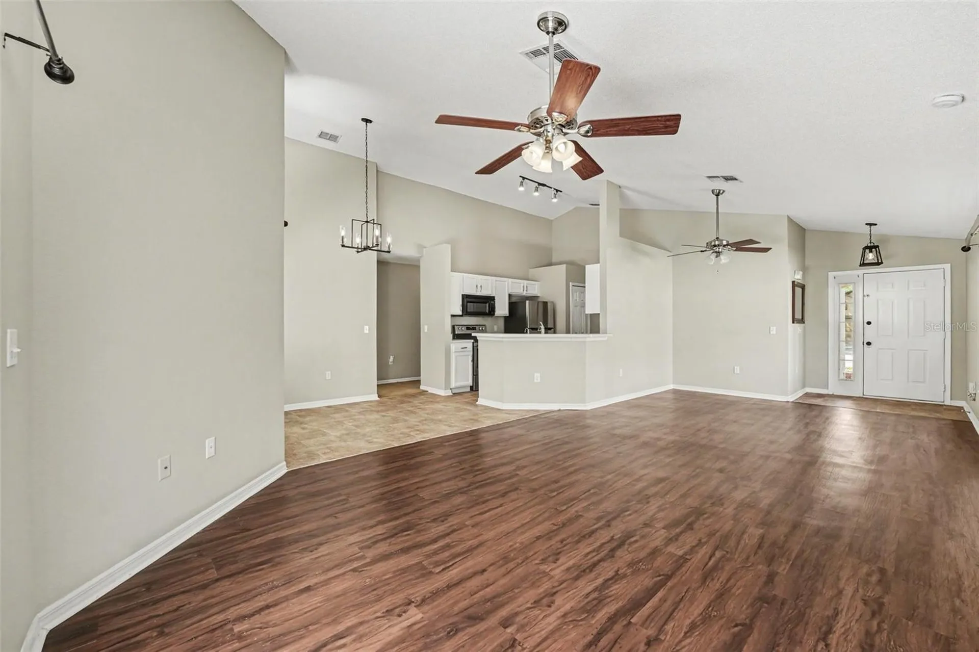 142 Santana Place Davenport FL 33897