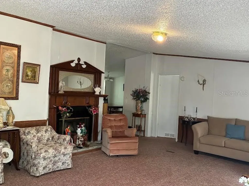 109 Greenwood Road Florahome FL 32140