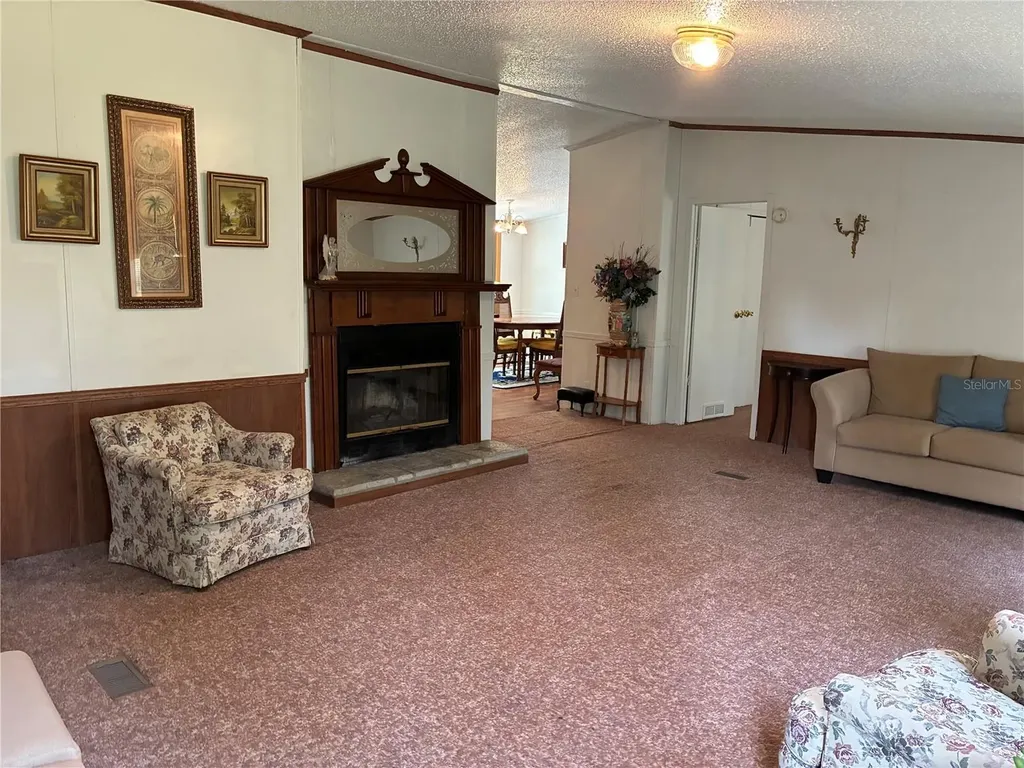 109 Greenwood Road Florahome FL 32140