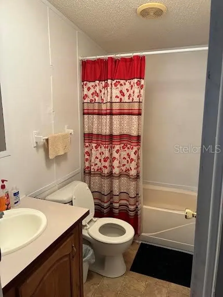109 Greenwood Road Florahome FL 32140