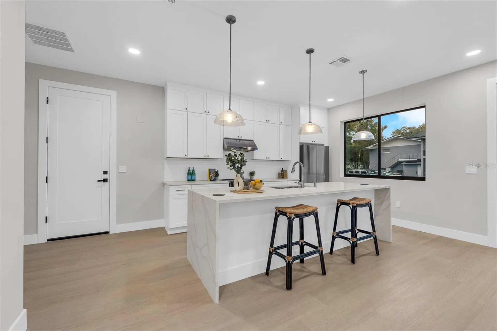407 Calhoun Place Orlando FL 32801