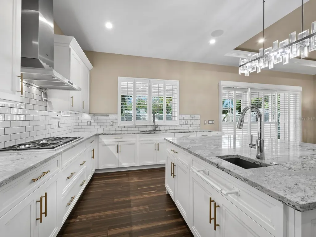 5618 Britannia Drive Sarasota FL 34231
