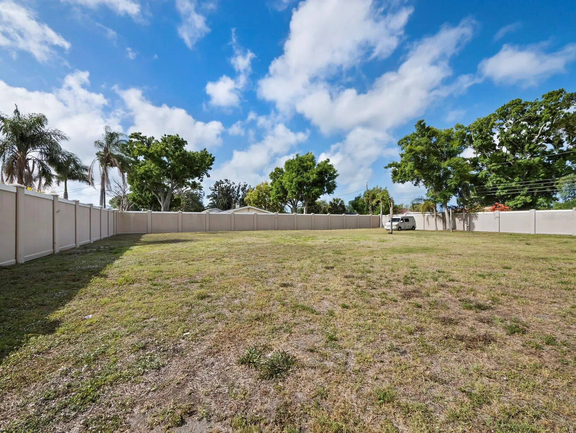 5618 Britannia Drive Sarasota FL 34231