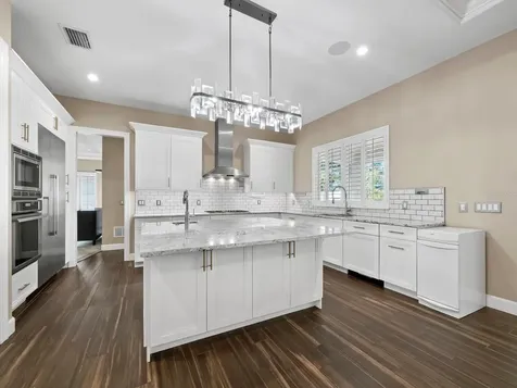 5618 Britannia Drive Sarasota FL 34231