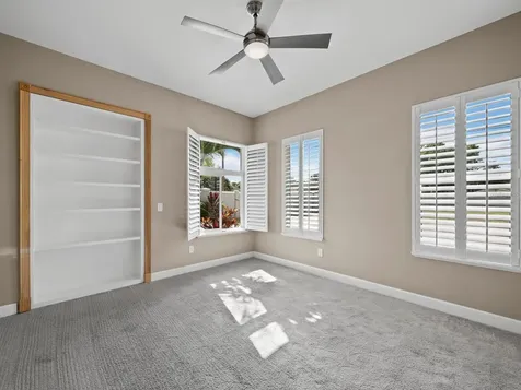 5618 Britannia Drive Sarasota FL 34231