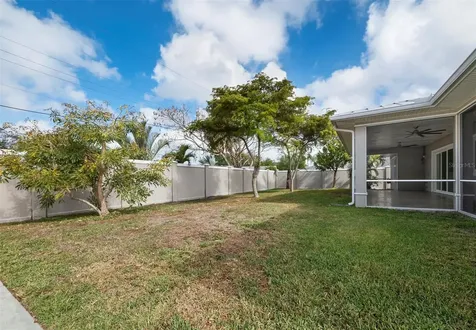 5618 Britannia Drive Sarasota FL 34231