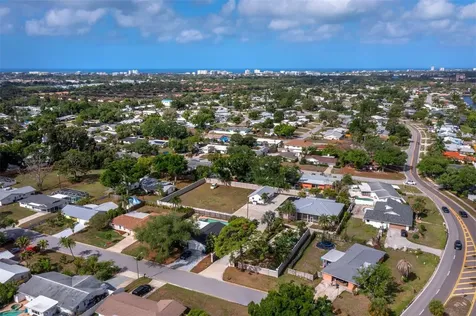 5618 Britannia Drive Sarasota FL 34231