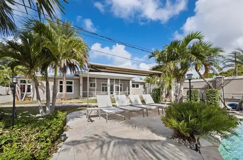 5618 Britannia Drive Sarasota FL 34231