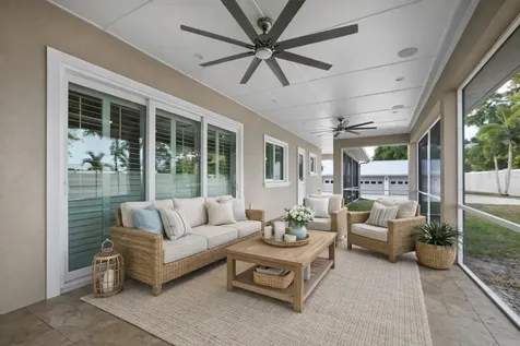5618 Britannia Drive Sarasota FL 34231