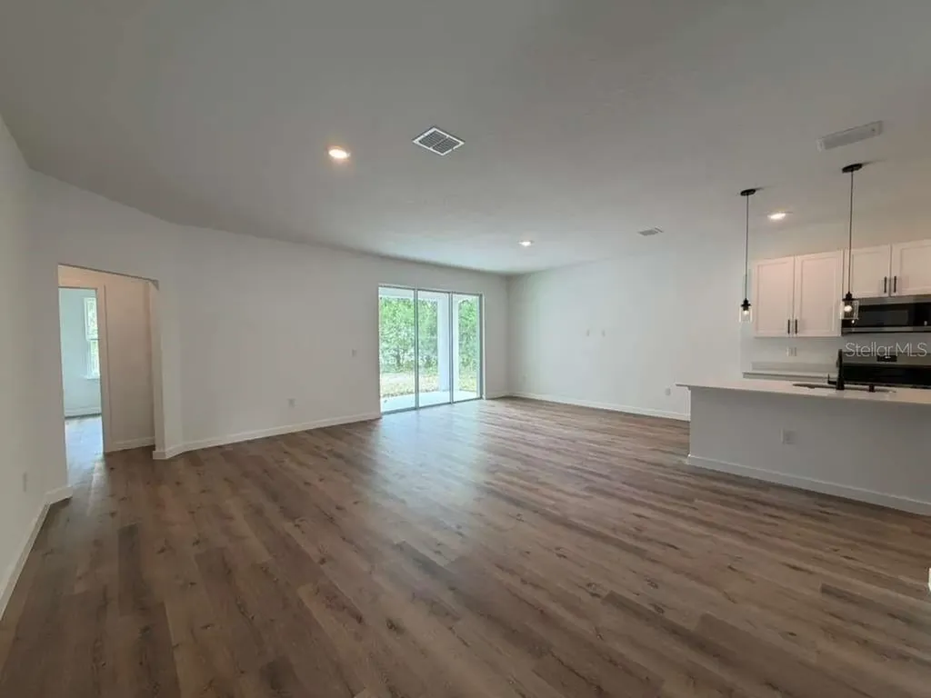 9905 N Odessa Way Dunnellon FL 34434