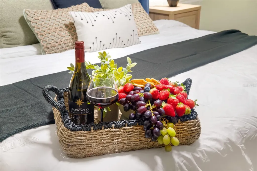 1215 E North Street Tampa FL 33604
