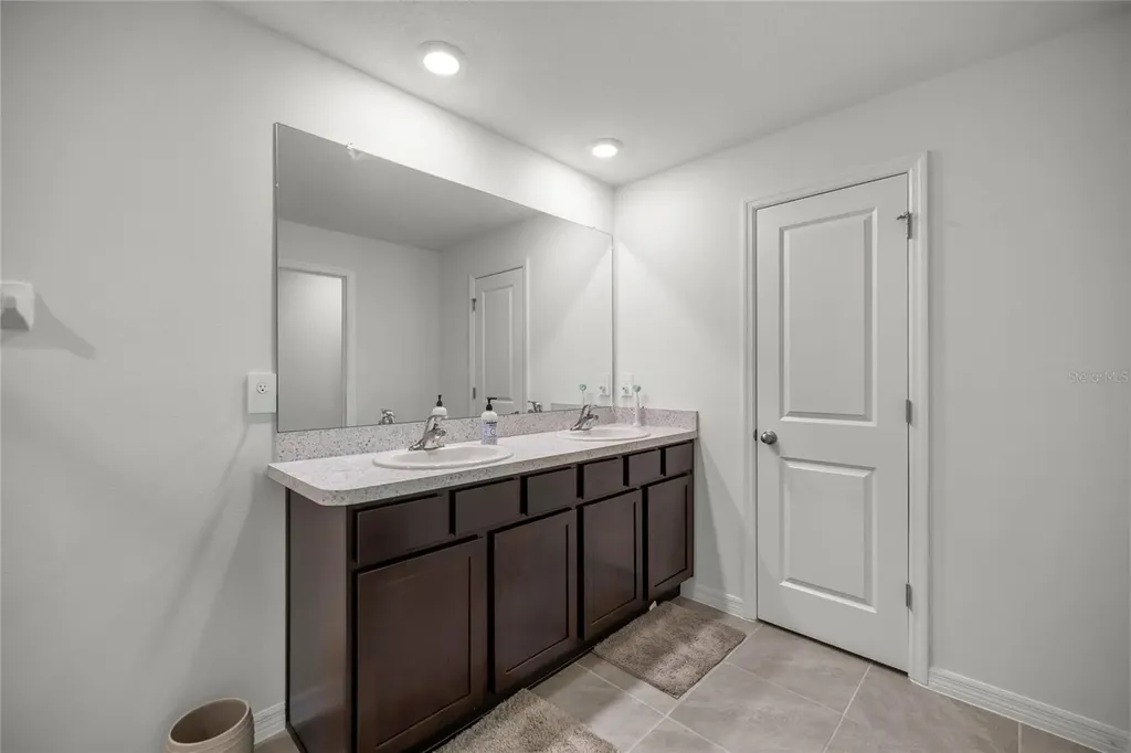 8740 SW 45th Court Ocala FL 34476