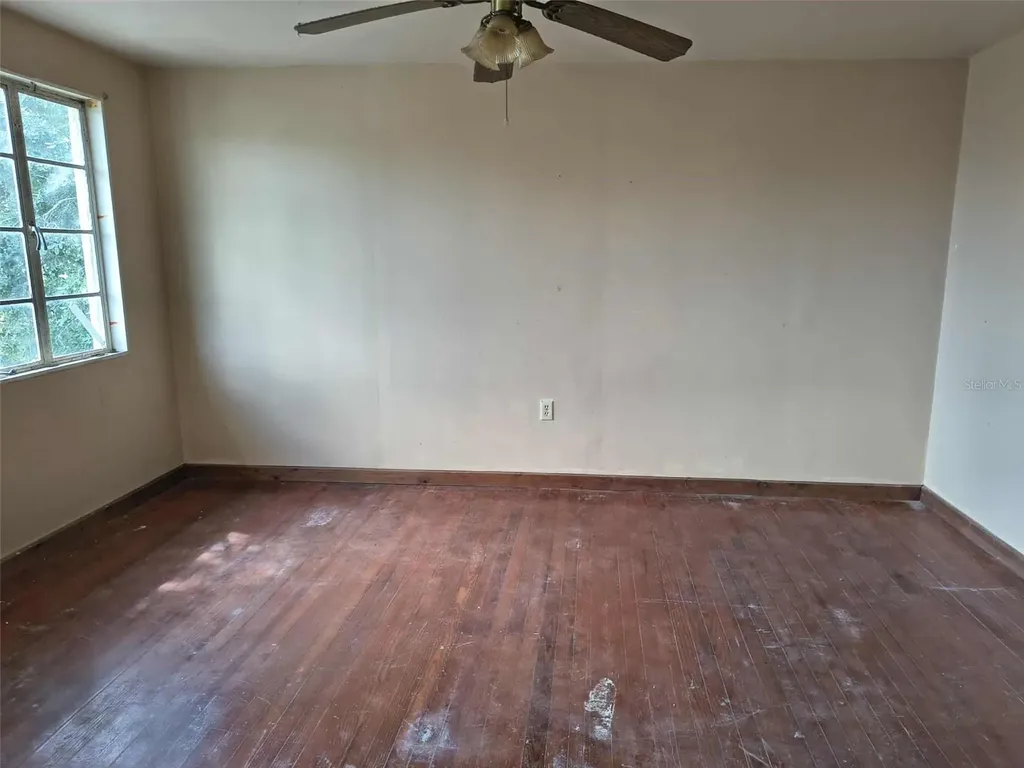 15 Lake Howard Drive NW Winter Haven FL 33880