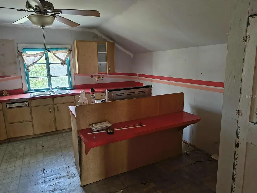 15 Lake Howard Drive NW Winter Haven FL 33880